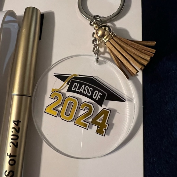 Grad gift bundle - Picture 4 of 4